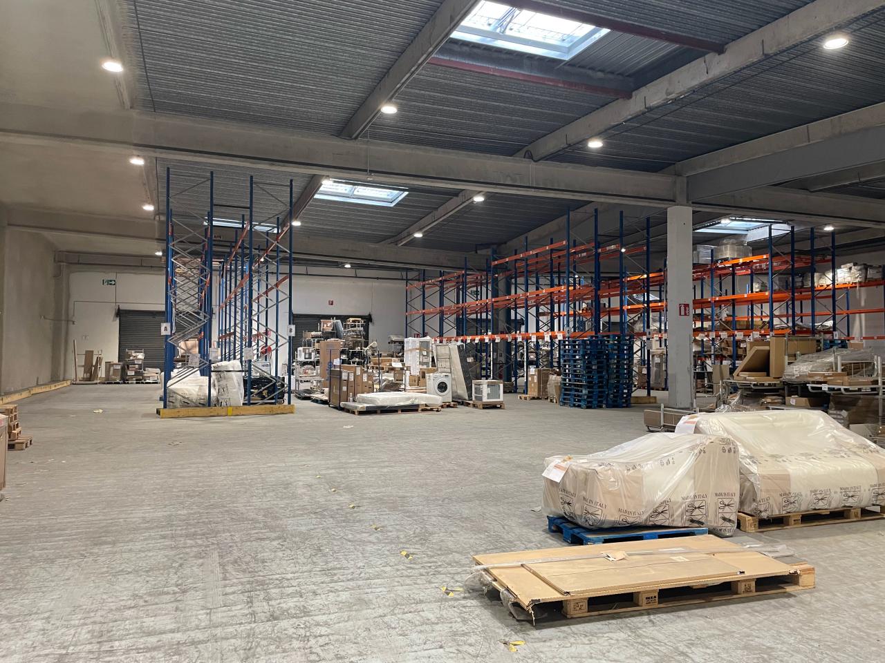 Entrepôt classe c Bruges 6517m² Location entrepôt classe c Bruges Gironde OLLOG2427344 3